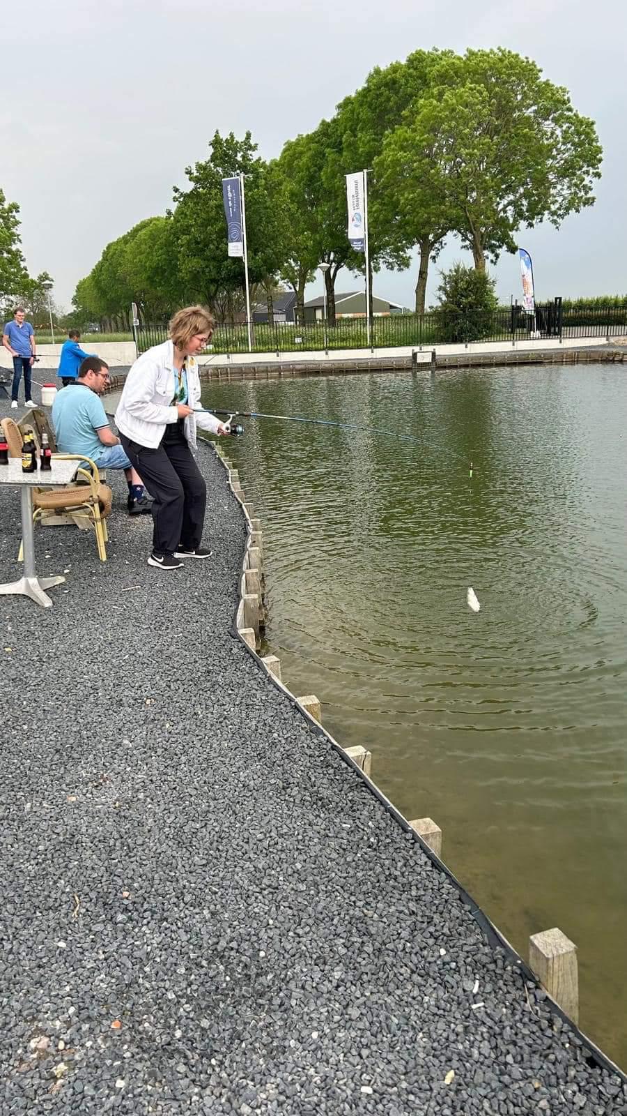 B2ff742c 729B 4D86 825B Ec35ea788278